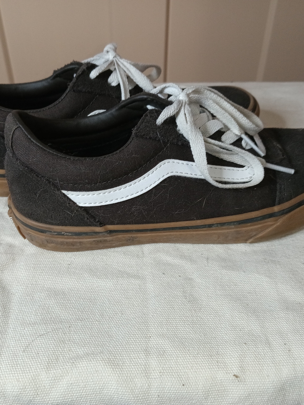 Vans Classic Low-Top Canvas Women's Sneakers in Black with White Stripe